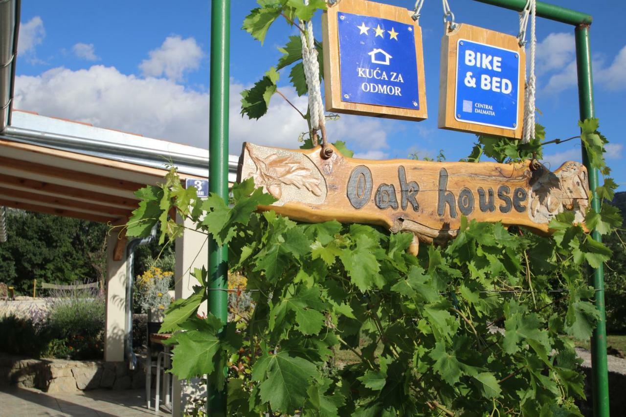 Oak House Villa Zadvarje Eksteriør bilde
